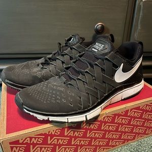 Nike training gym shoes